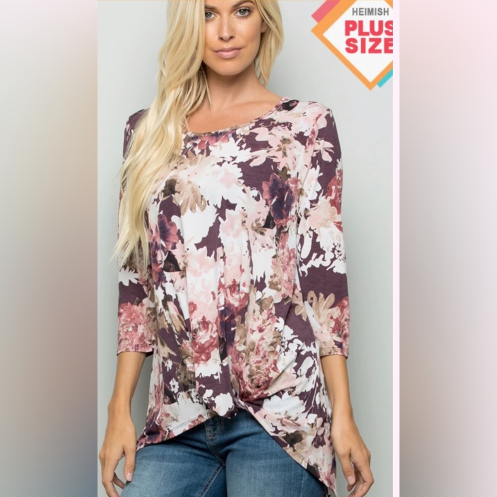 ❤️❤️HEIMISH Floral Mauve Top with Front Knot, 3/4 Sleeves❤️❤️size M